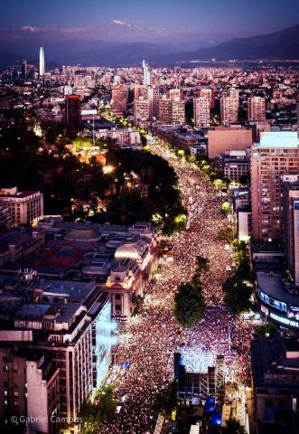 multitud boric
